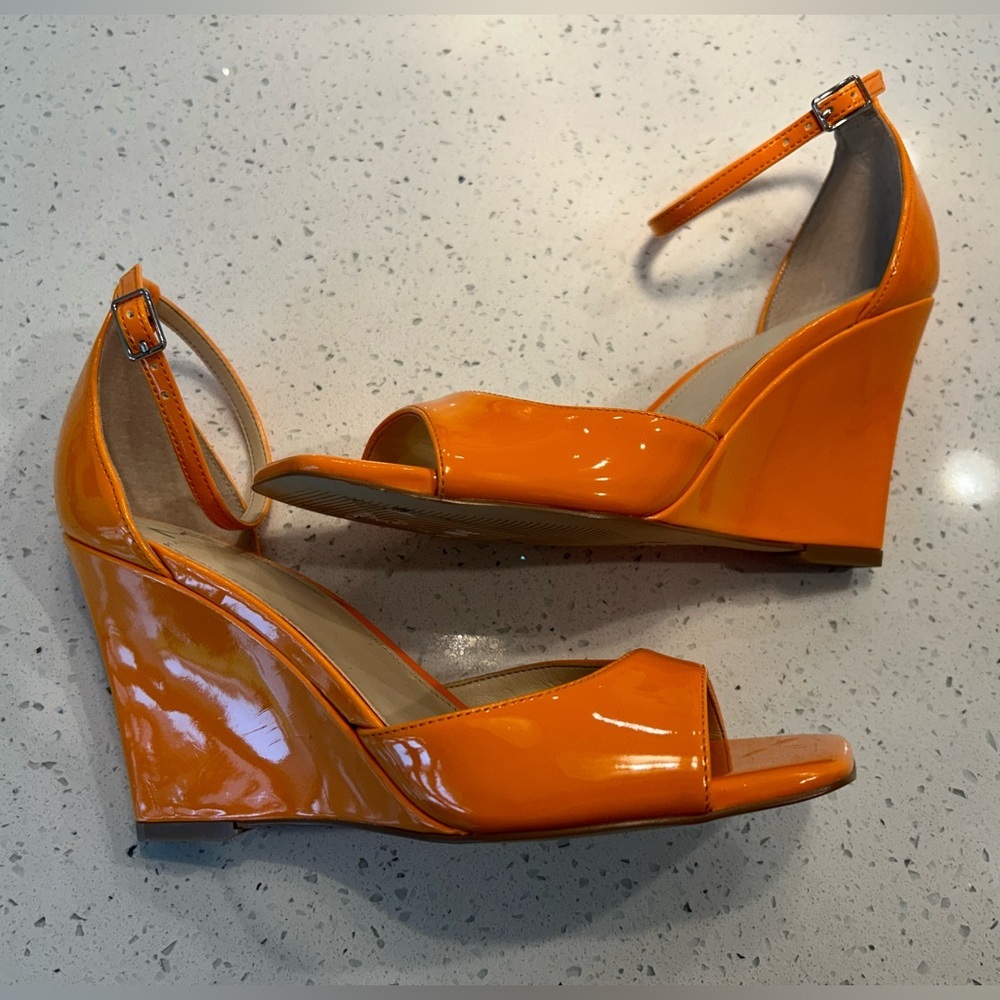 Marc Fisher Orange Wedges - Picture 3 of 13